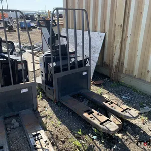 Crown Electric Pallet Jack
 UNRESERVED
