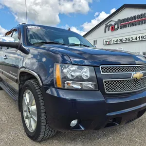 2010 Chevrolet Avalanche LTZ Truck
 RESERVE LIFTED