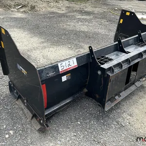 John Deere Snowblade Skid Steer Attachment
 UNRESERVED