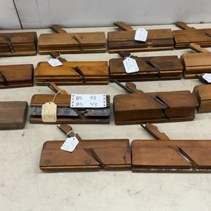 14 Vintage Wood Moulding Planes, Dalpé - Roxton Pond x8; Émond - Roxton Pond X 4