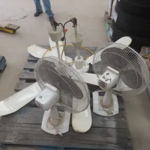 2 Ceiling Fans, 2 Tabletop Fans
