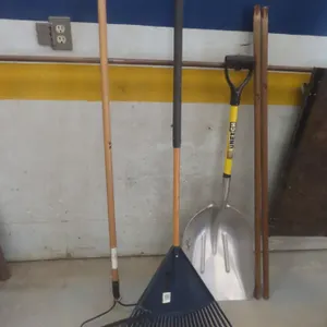 Yard Tools – Scoop Shovels, Fan Rake, and 2 Extra Handles