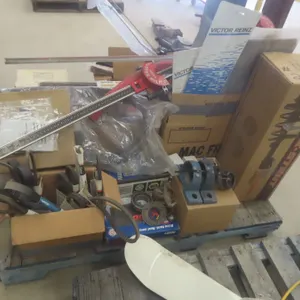 Pallet Lot – V-Belts, Running Boards, Hanger Bearings, Struts, Shocks, Front End Parts