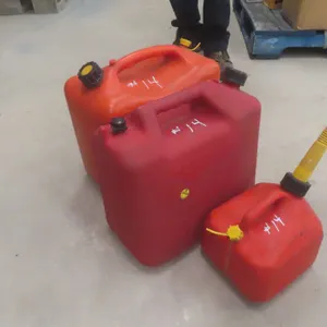 3 Gas Containers