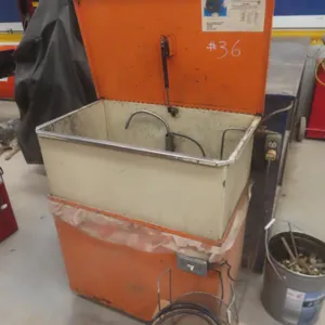 Solv-X Parts Master Solvent Parts Washer, 30 Gallon, w/ Extra Bags and 2 Trays