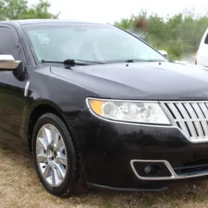 (TX) 2010 Lincoln MKZ