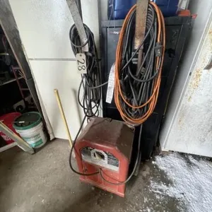 Lincoln AC225-S Welder w/Leads on Dolly