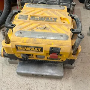 DeWALT DW735 13in Thickness Planer