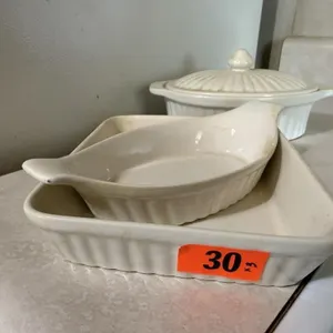 White baking dishes (3)