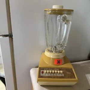 Kitchen blender