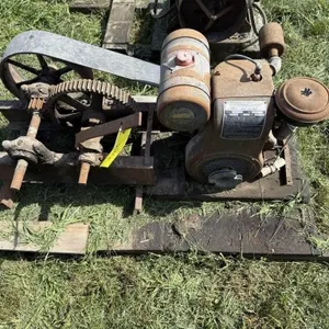 Wisconsin small engine
