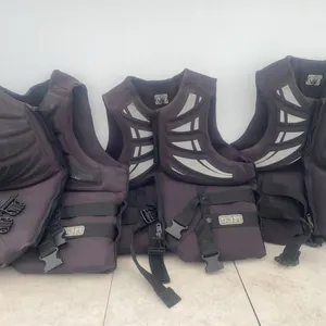 3 life jackets sizes M, XL and XXL