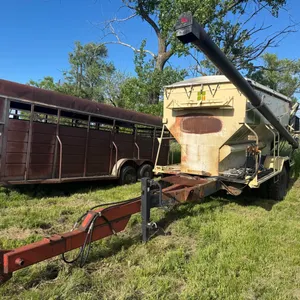 Hubbard feed cart