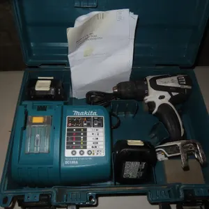 Makita Cordless Drill, Complete (Spruce Grove area).