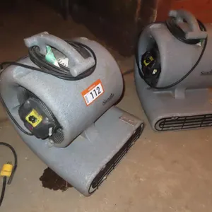 Lot - (2) Sandia Elect. Floor Fans (Spruce Grove area).