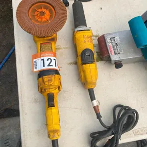 Lot - DeWalt Die Grinder and Angle Grinder (Tested) (Sherwood Park area).