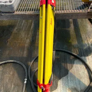 Leica Tripod (Sherwood Park area).