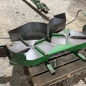 Combine Straw Spreader