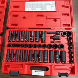 MILWAUKEE 3/8 INCH IMPACT SOCKET SET - SAE & METRIC