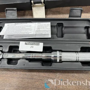 HUSKY TORQUE WRENCH