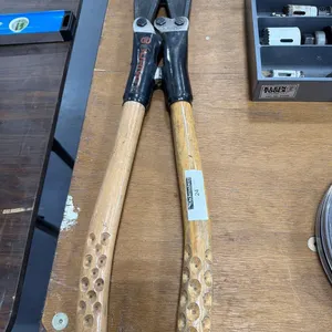 BURNDY HAND CRIMPER