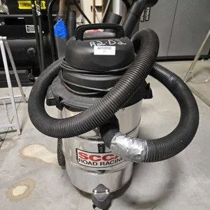 SHOP VAC WITH ACCESSORIES