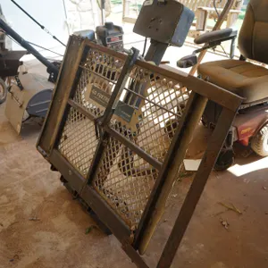 Harmar Mobility Hitch Mounted Lift