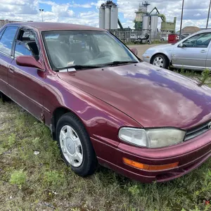 SALVAGE UNIT: 1992 Toyota Camry Car (Red)
 UNRESERVED
