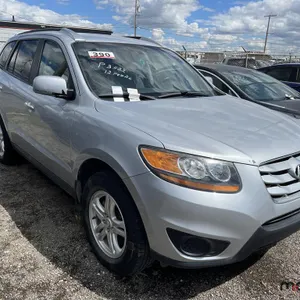 SALVAGE UNIT: 2010 Hyundai Santai Fe SUV (Grey)
 UNRESERVED