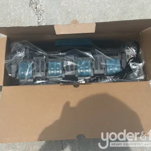 Makita 18V 4 Bank Charger 
