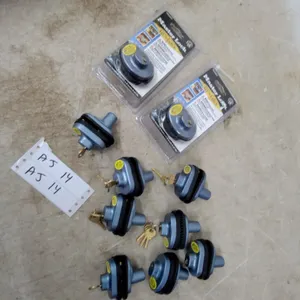 Lot of Master Lock GunLock Trigger Locks with Keys, Packaged and Loose, 10x