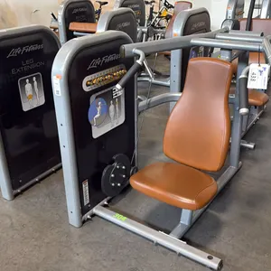 LIFE FITNESS SHOULDER PRESS STATION