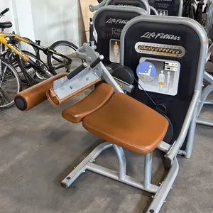 LIFE FITNESS SEATED LEG CURL STATION