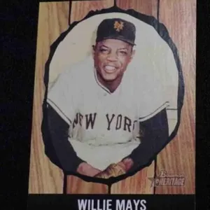 BOWMAN HERITAGE HOF WILLIE MAYS CARD
