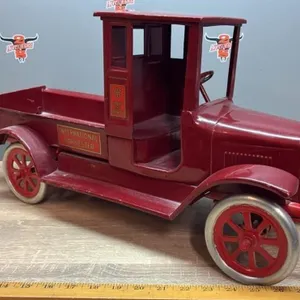 Buddy L International Harvester Delivery Truck.