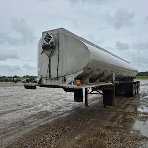 1970 FRUEHAUF WATER TANK TRAILER