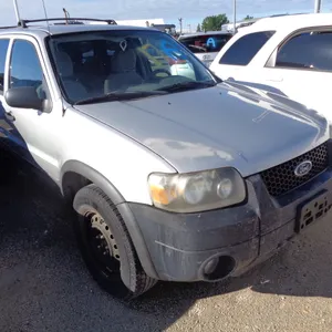 2005  Ford  Escape