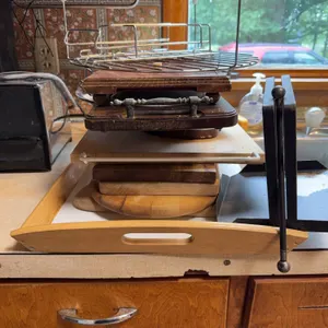 Cutting Boards & Cooling Racks