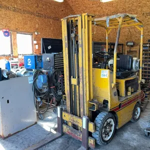 BOSTITCH 18 GUAGE PNEUMATIC NAILER