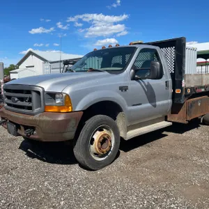 2000 Ford F-550 XL Superduty Flatbed Truck (Has WI Title)