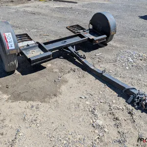 SALVAGE UNIT: Car Tow Dolly
 UNRESERVED