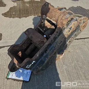 Lemac Hydraulic QH 65mm Pin to suit 13 Ton Excavator 