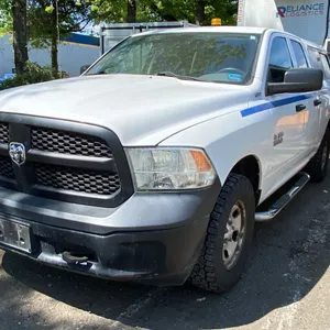 2013 DODGE/RAM 1500 CREW CAB WHITE VIN 1C6RR7FG0DS551167