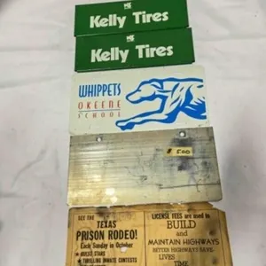 Metal signs & license plates