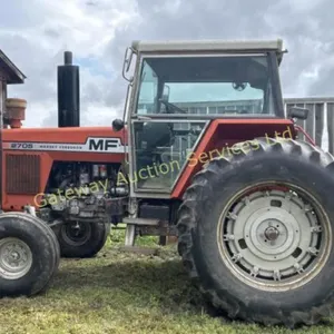1979 2705 Massey Ferguson with 7880Hrs