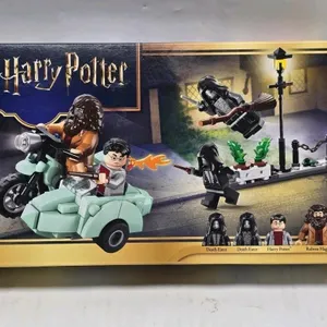 LEGO 76459 Harry Potter Hagrid & Harry's Privet Dr