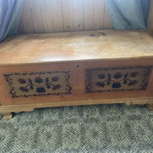 Wooden blanket trunk