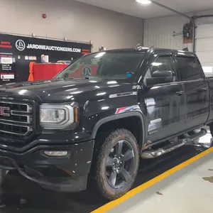 2018  GMC  Sierra 1500  4x4 SLE 4dr Crew Cab 6.5 ft. SB