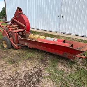 New Holland Super 24 Silage Blower