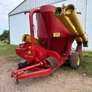 New Holland 357 Grinder Mixer